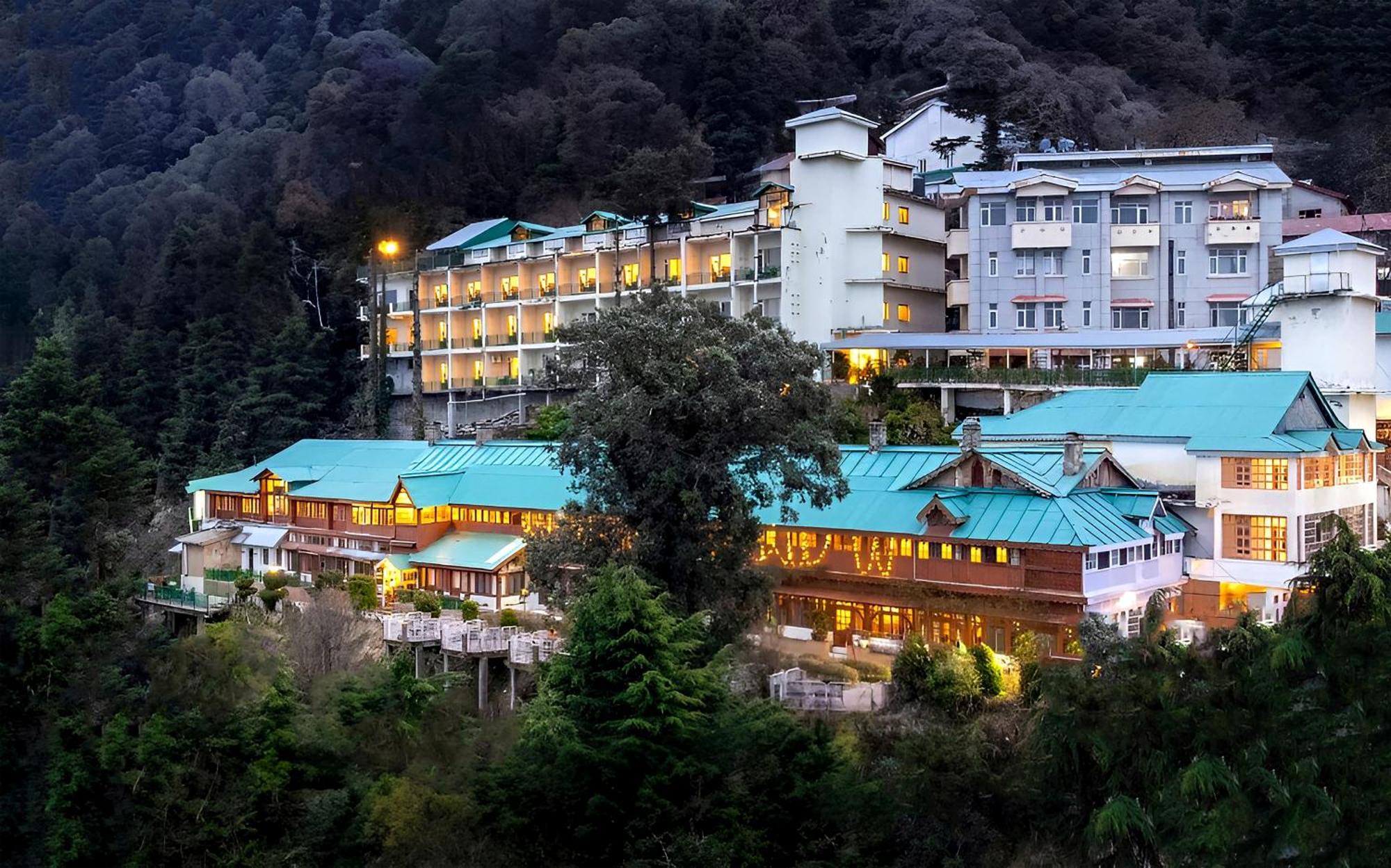 Grand View Hotel ダルハウジ エクステリア 写真